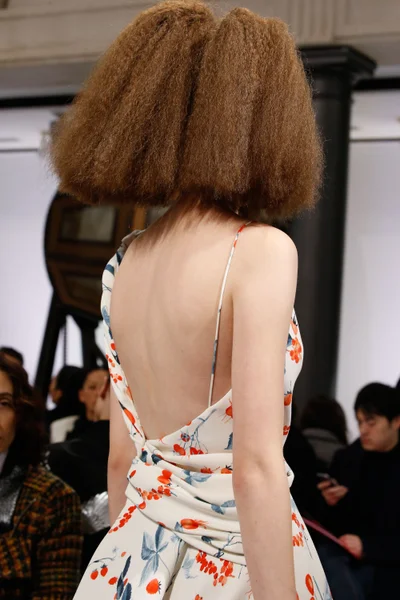 Look 53